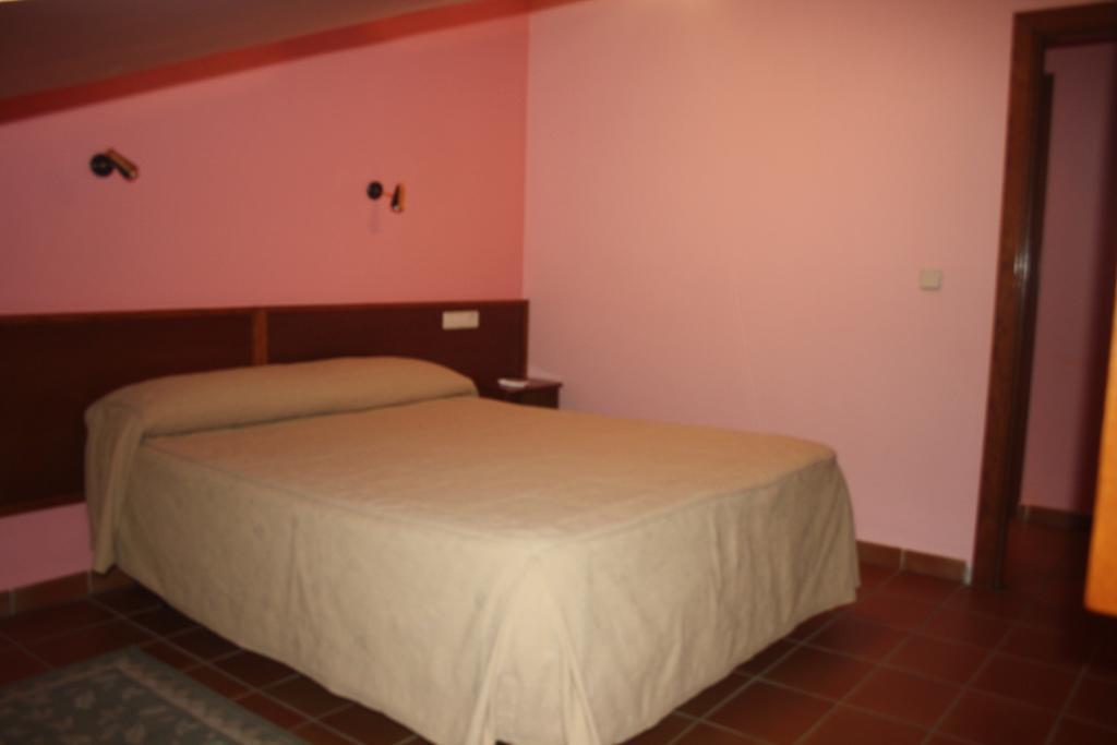 Apart-Hotel Selva Nevada La Virgen de la Vega Quarto foto